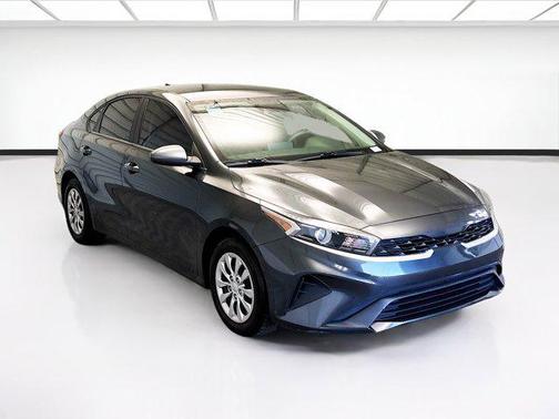 2022 Kia Forte FE