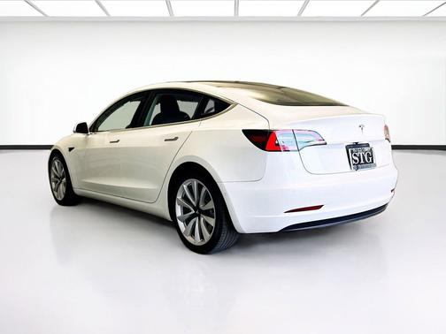 Pearl White Multi-Coat 2020 Tesla Model 3 Standard Range Plus