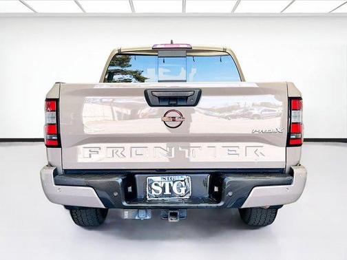 2023 Nissan Frontier PRO-X