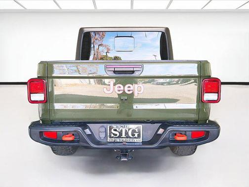 Sarge Green Clearcoat 2023 Jeep Gladiator Mojave 4x4