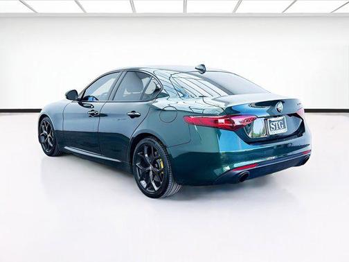2020 Alfa Romeo Giulia Base