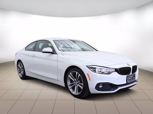 Photo 3 of 25 of 2019 BMW 430 i