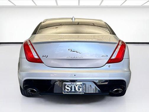 2016 Jaguar XJ XJ Supercharged