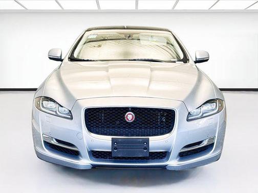 2016 Jaguar XJ XJ Supercharged