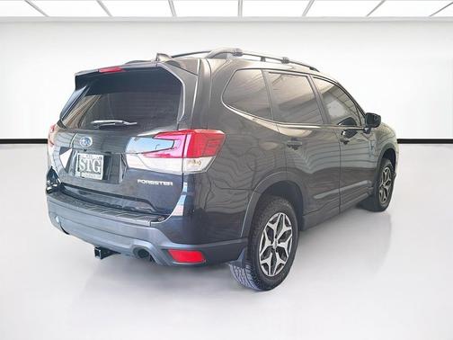 Crystal Black Silica 2019 Subaru Forester Premium