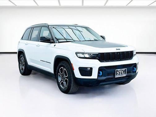 2022 Jeep Grand Cherokee 4xe Trailhawk