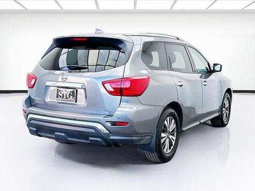 2020 Nissan Pathfinder S 2WD