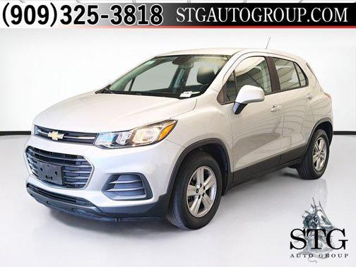 Silver Ice Metallic 2020 Chevrolet Trax LS