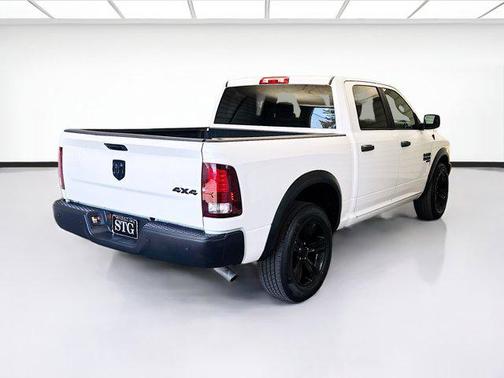 2024 RAM 1500 Classic Warlock Crew Cab 4x4 5'7' Box