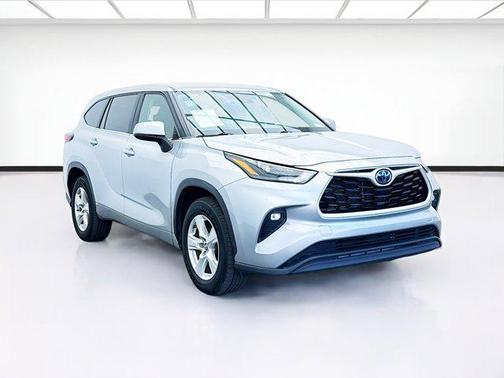 2023 Toyota Highlander Hybrid LE