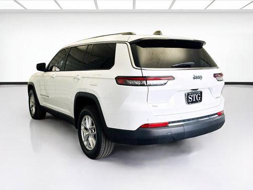 2022 Jeep Grand Cherokee L Laredo