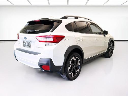 Crystal White Pearl 2021 Subaru Crosstrek Limited