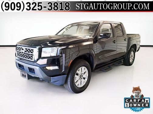 Super Black 2022 Nissan Frontier SV