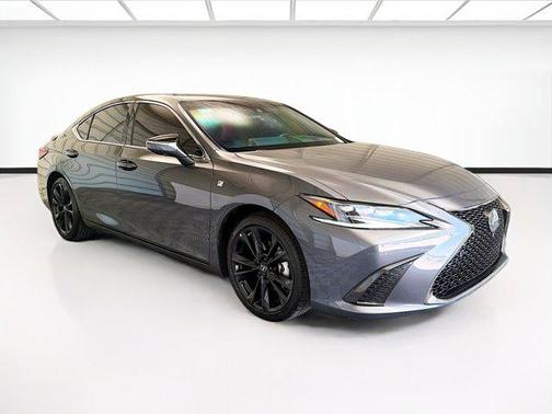 Cloudburst Gray 2024 Lexus ES 300h F SPORT Handling