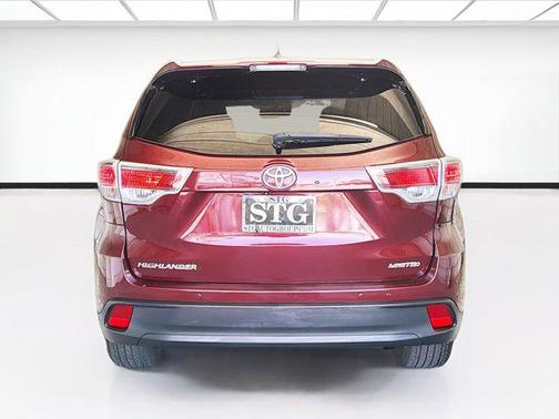 Ooh La La Rouge Mica 2014 Toyota Highlander Limited