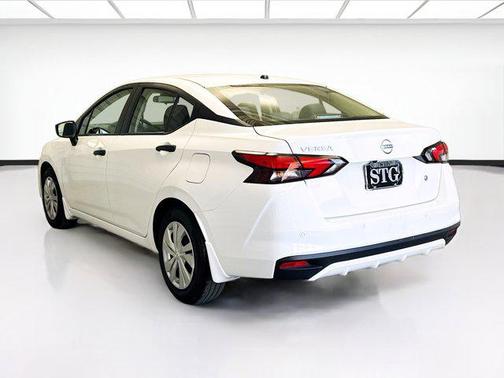 2024 Nissan Versa 1.6 S