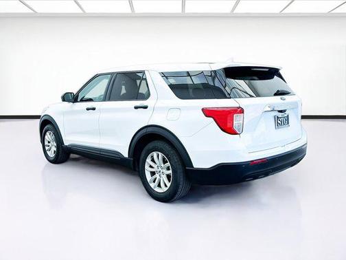 2020 Ford Explorer Base