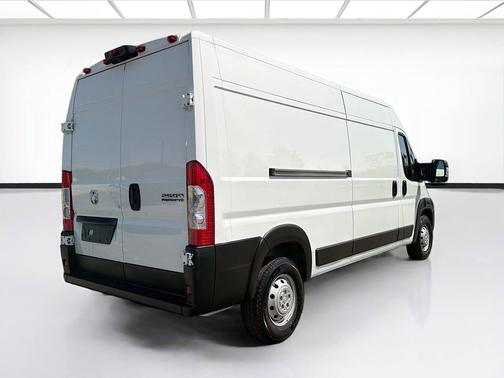 Bright White Clearcoat 2023 RAM ProMaster 2500 High Roof
