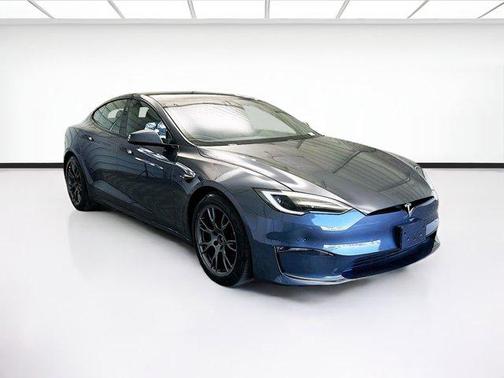 2022 Tesla Model S Base