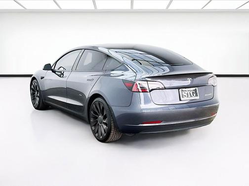 Midnight Silver Metallic 2022 Tesla Model 3 Performance