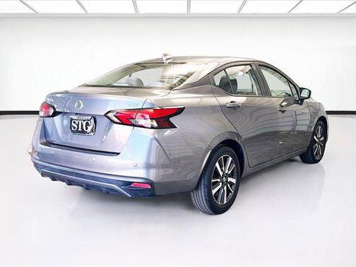 2021 Nissan Versa 1.6 SV