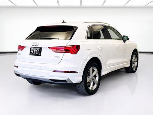 2020 Audi Q3 45 Premium Plus