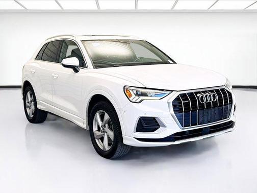 2020 Audi Q3 45 Premium Plus