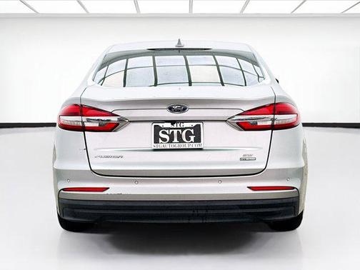 2020 Ford Fusion Hybrid SE