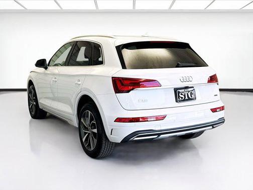 2021 Audi Q5 45 Premium Plus
