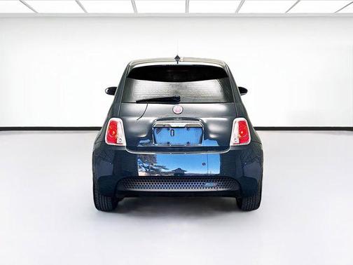 2018 FIAT 500e Battery Electric