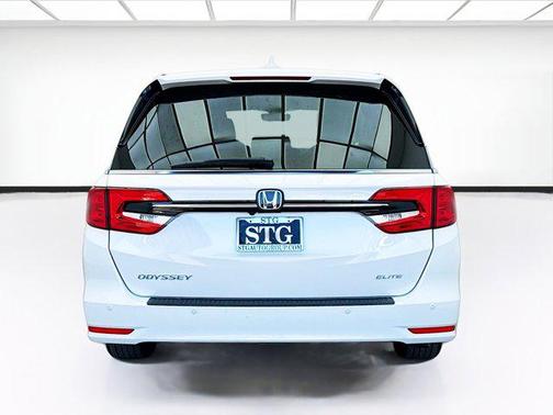 2024 Honda Odyssey Elite