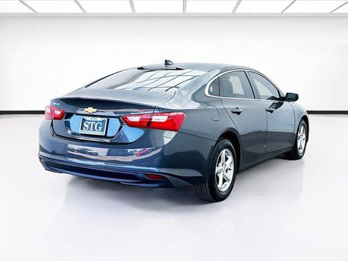2017 Chevrolet Malibu 1LS