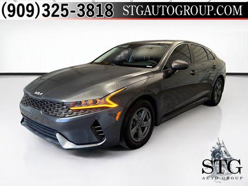 Gravity Gray 2022 Kia K5 LXS