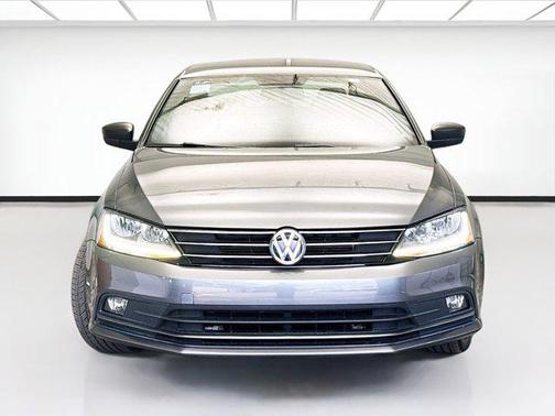 2017 Volkswagen Jetta 1.8T Sport