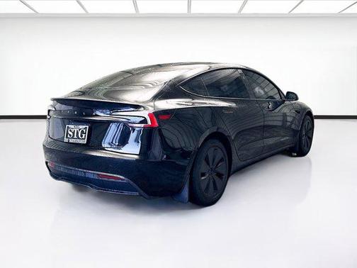 2025 Tesla Model 3 Standard Range