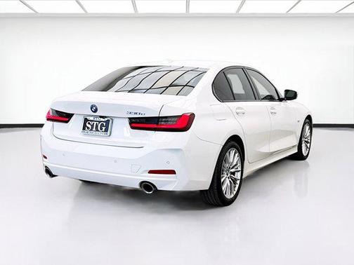 2023 BMW 330e Base