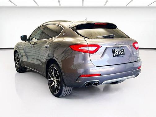 2017 Maserati Levante S
