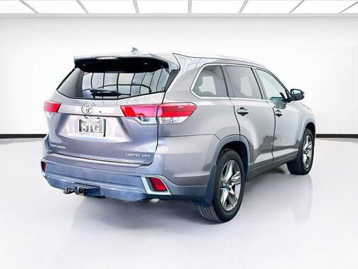 2018 Toyota Highlander Limited Platinum