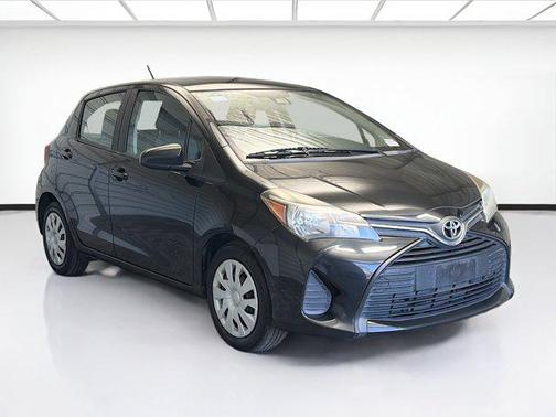 2017 Toyota Yaris L