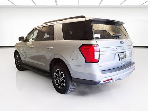 Silver Metallic 2024 Ford Expedition XLT