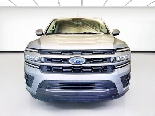 Silver Metallic 2024 Ford Expedition XLT