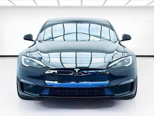 2023 Tesla Model S Base