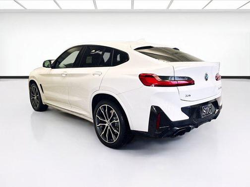 2022 BMW X4 M40i