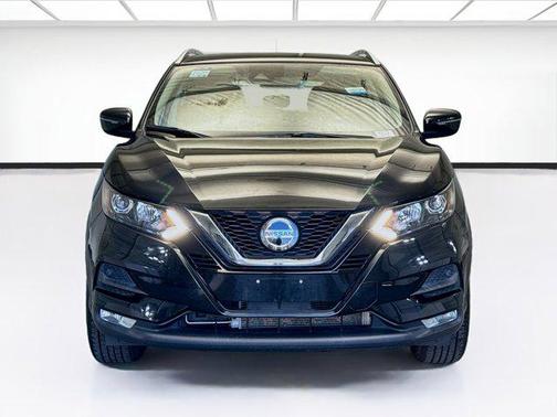 2020 Nissan Rogue Sport SV