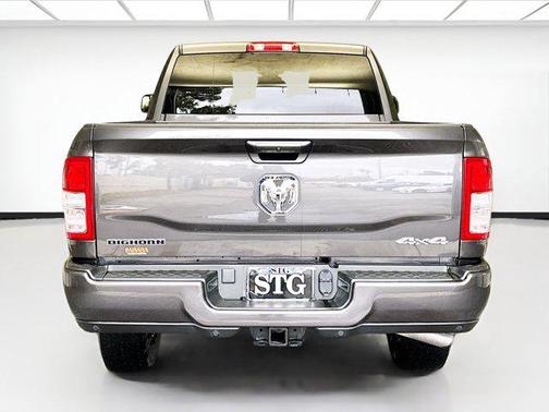 2022 RAM 2500 Big Horn Mega Cab 4x4 6'4'' Box