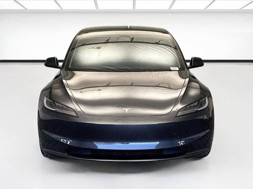 Stealth Gray 2024 Tesla Model 3 Standard Range