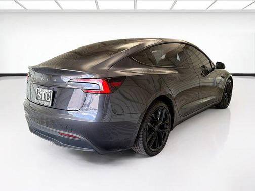 Stealth Gray 2024 Tesla Model 3 Standard Range