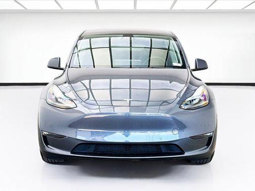 Midnight Silver Metallic 2022 Tesla Model Y Performance Dual Motor All-Wheel Drive