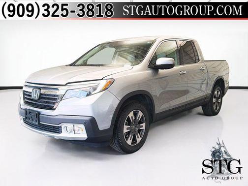 Lunar Silver Metallic 2017 Honda Ridgeline RTL-E