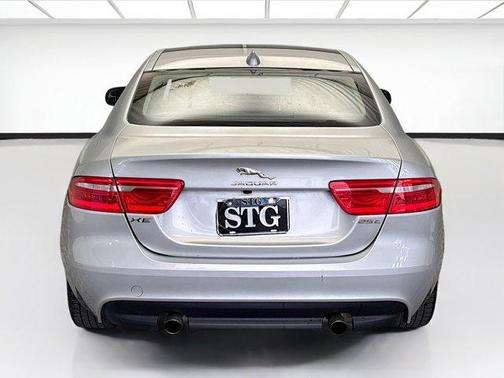 2018 Jaguar XE 25t Premium